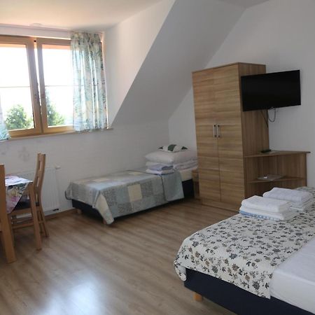 Agroturystyka Pod Grzywaczem Villa Sloszow Bagian luar foto