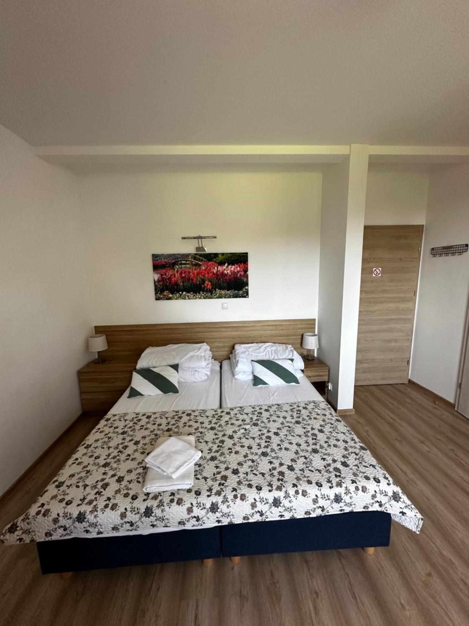 Agroturystyka Pod Grzywaczem Villa Sloszow Bagian luar foto